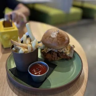 Super crunchy chicken sandwich