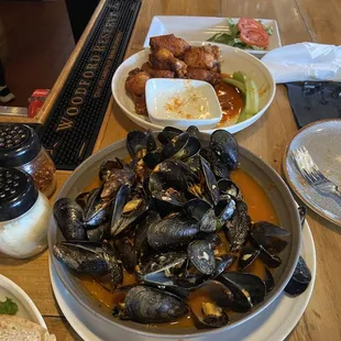 Mussels, wings in back