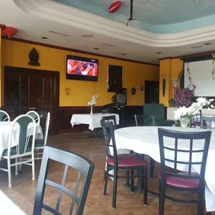 the way to banquet/party area