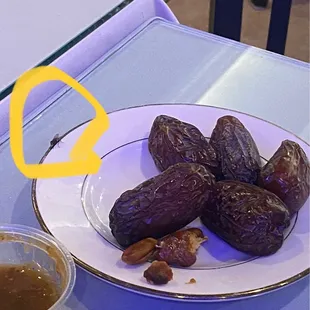 Fly in the dates from table to table