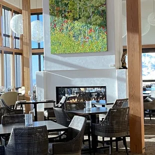 The fancy dining room.
