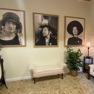 The ladies room sitting area.