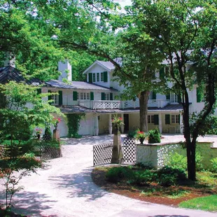 The Main House at Ten Chimneys