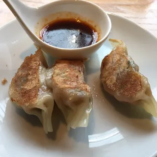 1 Choice of Ramen/Poke Bowl 1 Spring Roll