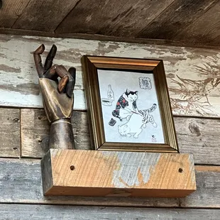 Cute decor, love the vibes of the place.