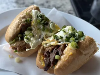 LaVui Vietnamese Restaurant