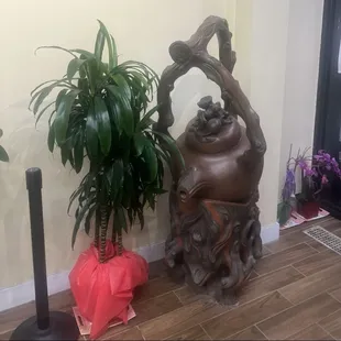 I wonder what kind of herbals are in that pot