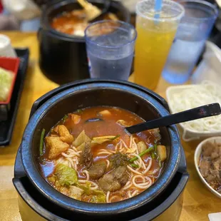 R6. Tomato Beef Brisket Soup with Rice Noodles