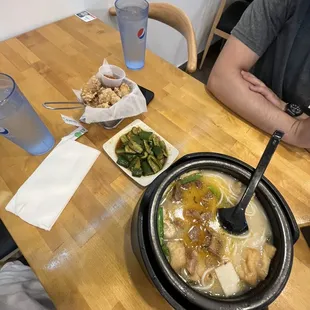 food, ramen and noodles