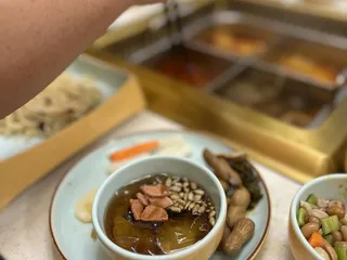 Seventeen Hot Pot
