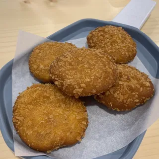 Fried Pumpkin Cake