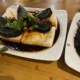 D8. Preserved Egg with Tofu