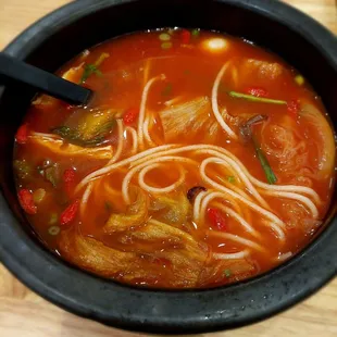 A6 Tomato Pork Cartilage Rice Noodles