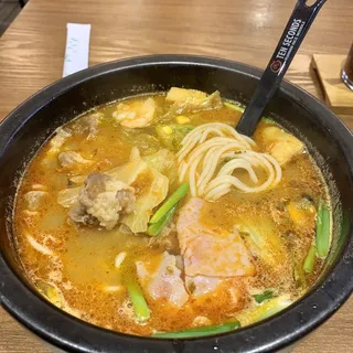 Fatty Beef with Korean Kimchi Rice Noodle Soup