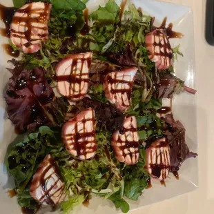 Mozzarella and prosciutto with balsamic vinegar