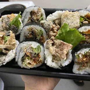 Salmon skin roll (not good)