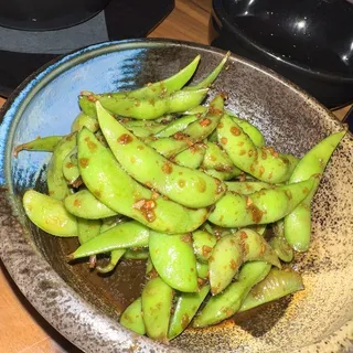 CHILI GARLIC EDAMAME