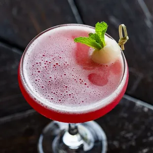 Lychee rose