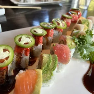 Crazy Jaguar Roll and Rainbow Roll