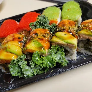 Top: Spicy King Crab Roll Bottom: Ichiban Roll