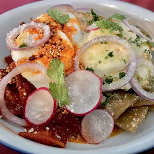 Chilaquiles Divorciados