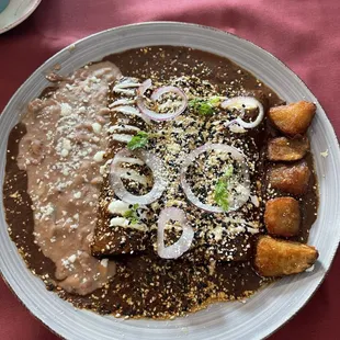 Mole enchiladas
