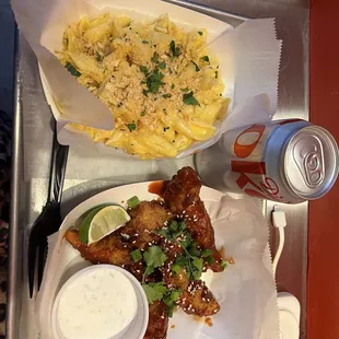 Mac n TRIBECA TRUFFLE CHEESE SAUCE 32ND ST BBQ TENDERS