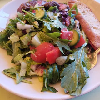 grilled mediterranean steak salad