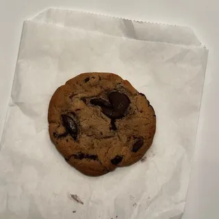 chocolate chip cookie