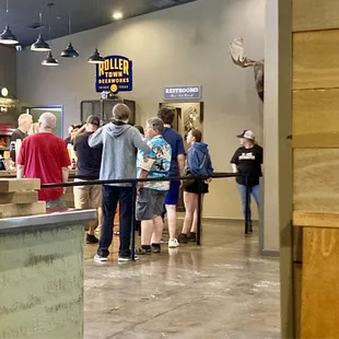 A real busy joint during lunchtime, a good sign for someone who hasn't been here yet. Must be really busy on weekend nights...