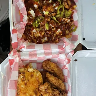 4 tenders with bacon Mac. And loaded Kamikaze fries!