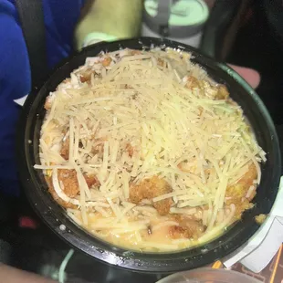 Garlic parm mac and cheese