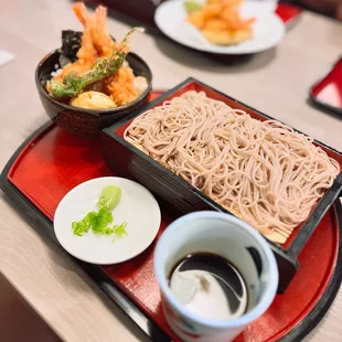 Small Tempura Bowl &amp; Noodle