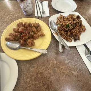CF7 Beef Chow Mein