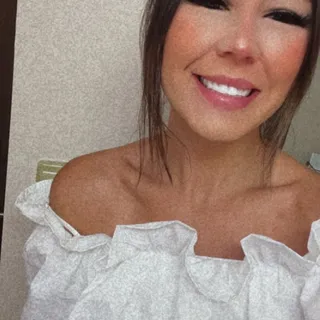 Linsey K.