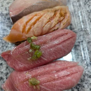 Aburi Salmon Belly