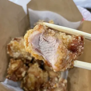 Karaage!! Mmmm look at how juicy it is!