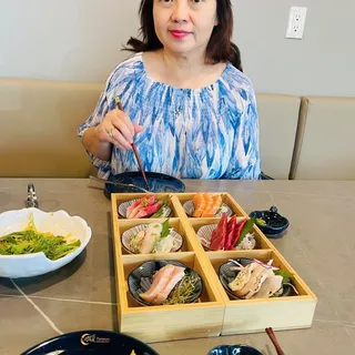 Sashimi Deluxe