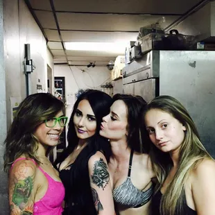 Tens girls