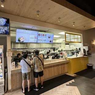 sushi and sashimi, interior