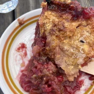 Raspberry rhubarb pie