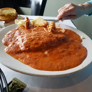 Veal Parm with garlic bread