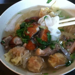 Roast duck wonton ho fun noodle soup