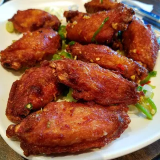 Salt and Pepper Chicken Wings
