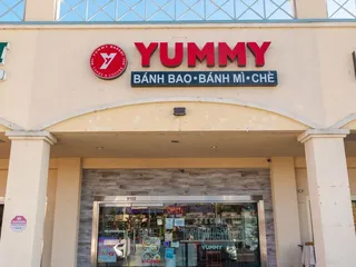 Yummy Bakery
