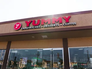 Yummy Bakery