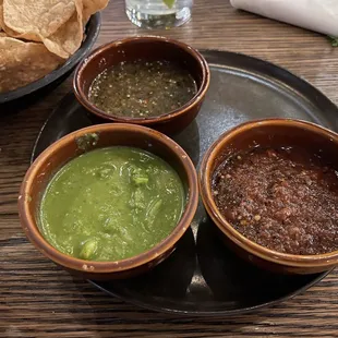 Salsa trio