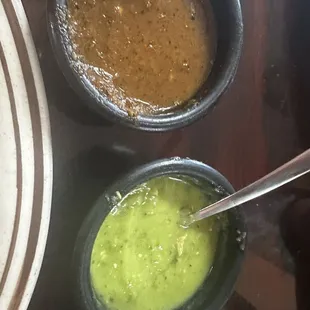 Salsa verde Y Roja