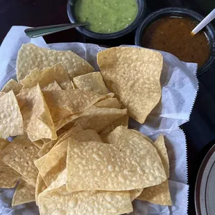 Chips and salsas