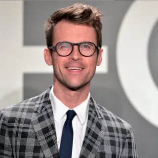 Brad R.
